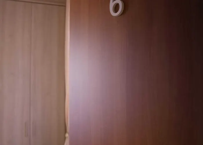 Vivi 5 Terre 4* Специя