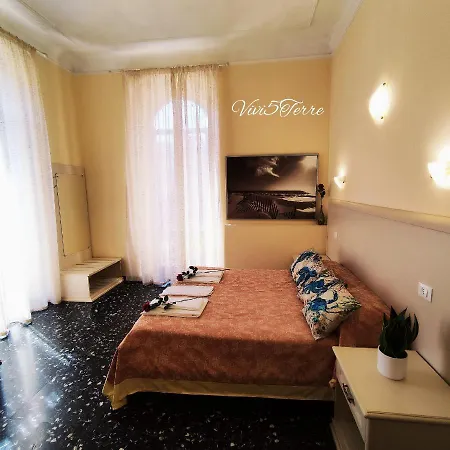 Pensionat Vivi 5 Terre 4*