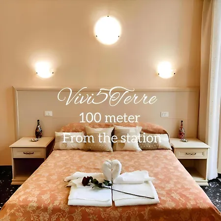 Guest house Vivi 5 Terre 4*