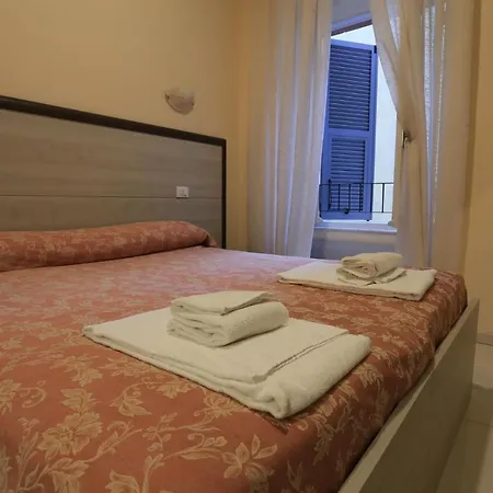 Vivi 5 Terre Guest house 2*