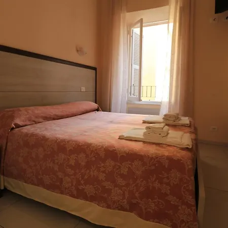 Vivi 5 Terre Guest house 2*