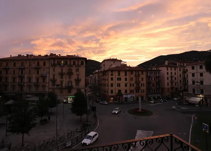 Vivi 5 Terre Ла-Спеція